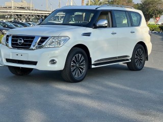 Nissan patrol platinum 2012