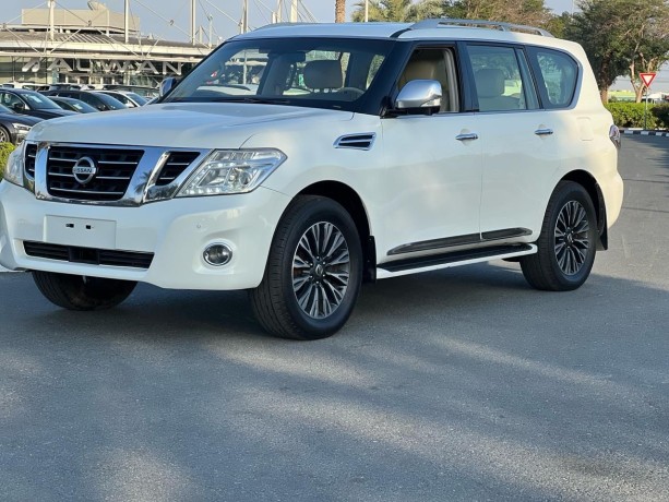 nissan-patrol-platinum-2012-big-1