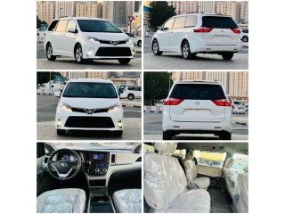 Toyota Sienna, American import, 2018 LE model