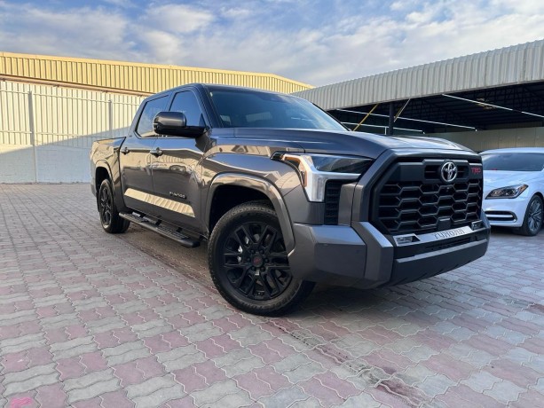 toyota-tundra-2023-trd-package-4x4-import-canada-big-1