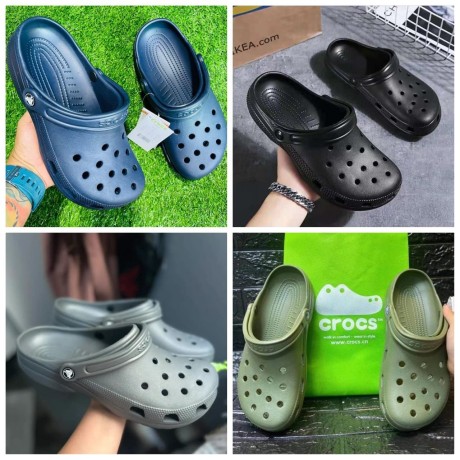 slipper-crocs-big-1