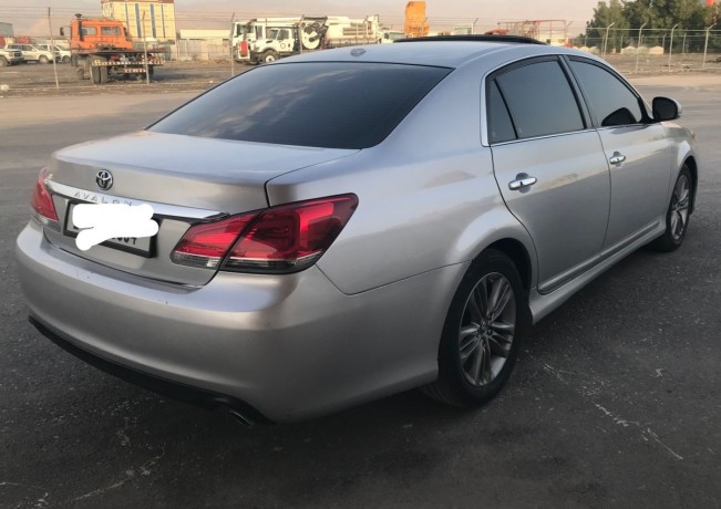 toyota-avalon-2011-limited-american-big-1