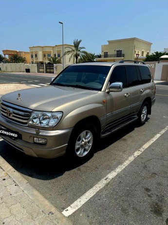 toyota-land-cruiser-2007-big-0