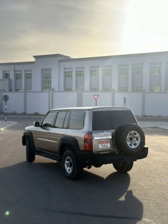 nissan-patrol-2009-model-big-1