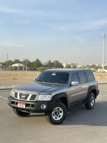 nissan-patrol-2009-model-big-2