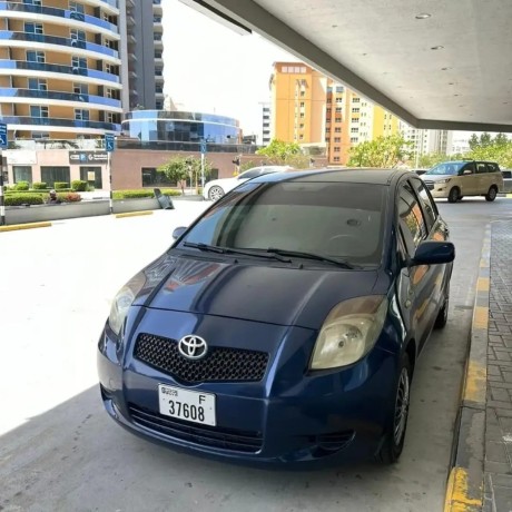 toyota-yaris-2006-big-0