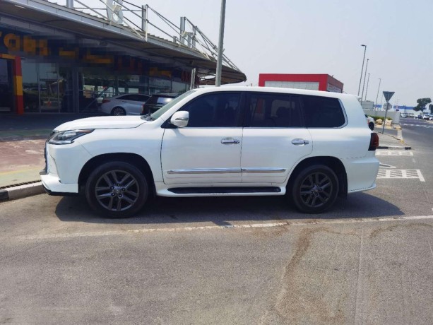 lexus-lx570s-model-2015-big-1