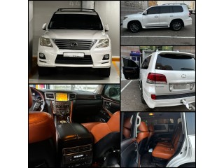 Lexus Model 2011 Sport