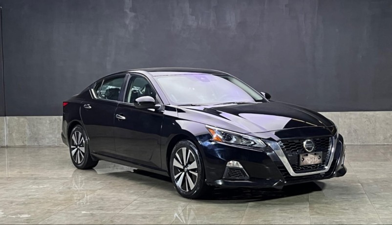 nissan-altima-2021-sv-big-0