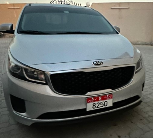 kia-carnival-2016-model-big-0