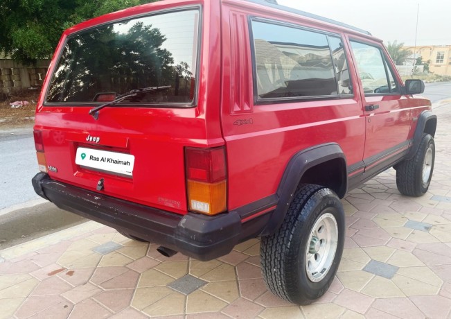 1997-jeep-cherokee-big-1