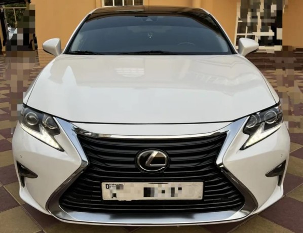 lexus-es-350-model-2017-gulf-big-0