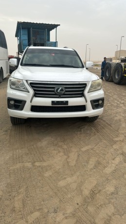 lexus-lx570-gcc-2014-model-big-2