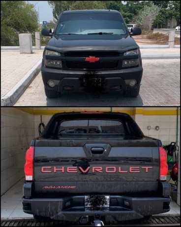 chevrolet-avalanch-2002-big-0