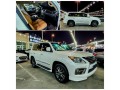 lexus-lx-570-2013-small-0