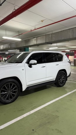 lexus-lx-600-2022-big-0