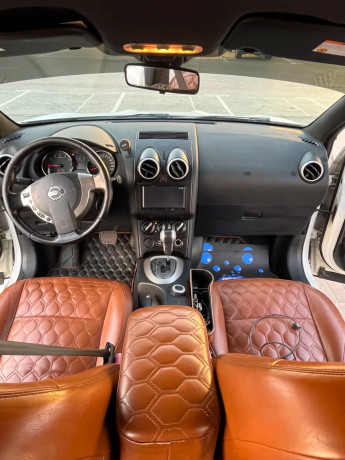 nissan-qashqai-se-2011-big-1