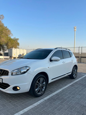 nissan-qashqai-se-2011-big-2