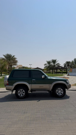 nissan-patrol-y61-1998-big-1