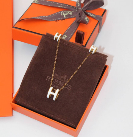 hermes-set-is-very-luxurious-high-quality-big-1