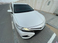 toyota-camry-2020-small-0