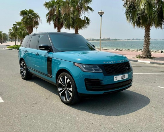 range-rover-vogue-supercharge-autobiography-fifty-edition-2021-model-big-0