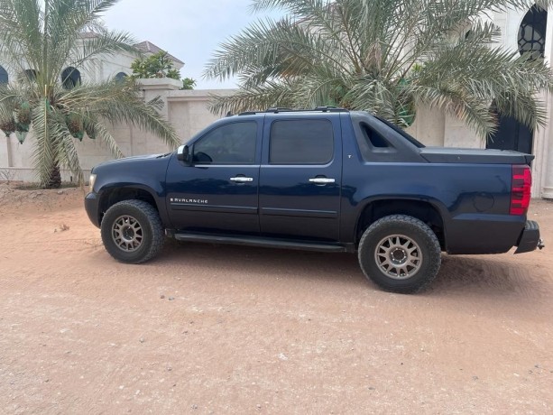 chevrolet-avalanche-z71-model-2007-big-1