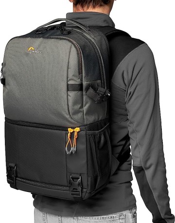 lowepro-fastpack-bp-250-aw-iii-mirrorless-dslr-camera-backpack-with-quickdoor-access-and-13-inch-laptop-big-1