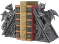 design-toscano-gothic-castle-dragons-sculptural-bookends-small-1