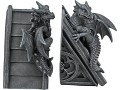 design-toscano-gothic-castle-dragons-sculptural-bookends-small-2