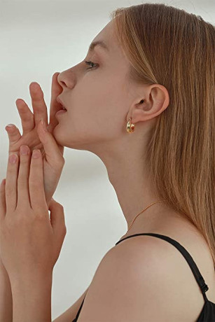 liliewhite-chunky-gold-hoop-earrings-for-women-cute-fashion-hypoallergenic-earrings-minimalist-jewelry-gift-big-2