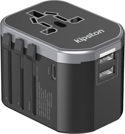 universal-travel-adapter-with-a-15w-type-c-travel-charger-big-1
