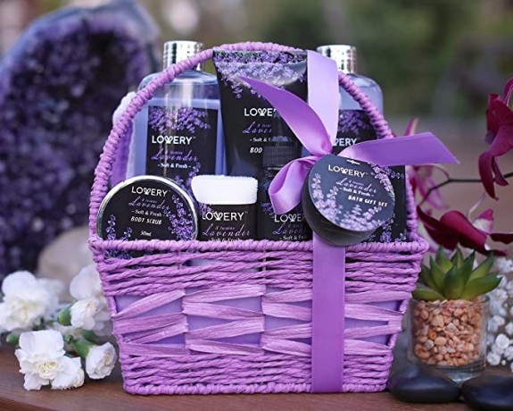 luxury-bath-body-set-for-women-men-lavender-scent-with-shower-gel-big-3