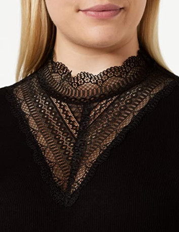 only-female-top-lace-detail-big-2