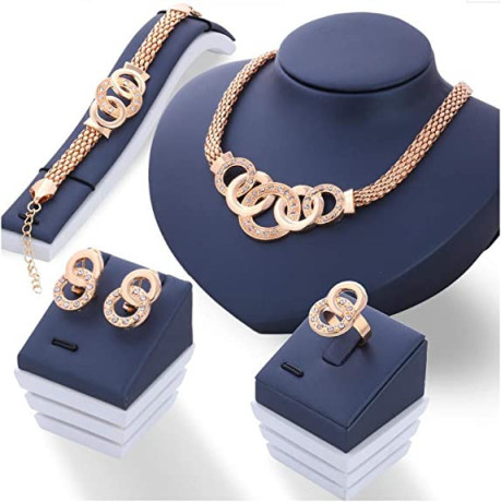 womens-jewelry-five-pieces-big-0