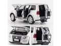 tgrcm-cz-132-pajero-car-model-pull-back-car-with-sound-and-light-metal-body-door-can-be-opened-small-4