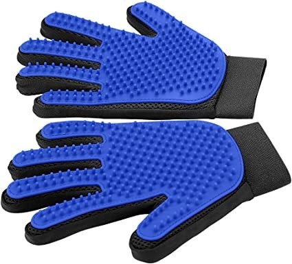 pet-grooming-glove-gentle-deshedding-brush-glove-big-1