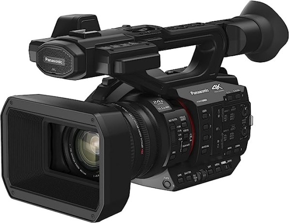 panasonic-camcorder-professional-quality-4k-60p-10-inch-sensor-big-0